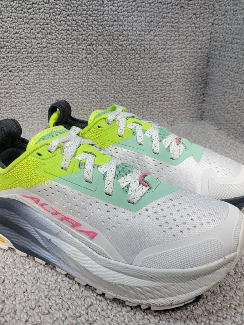 Altra Olympus 6 Women's US Size 8 Gray Lime Trail Running Shoes AL0A85NK2 - Picture 5 of 11